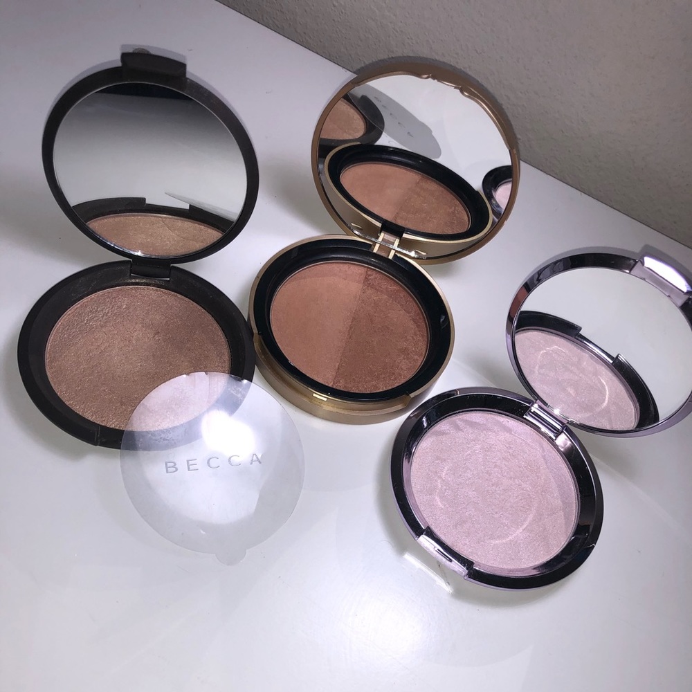 Becca highlighters and Too faced bronzer.